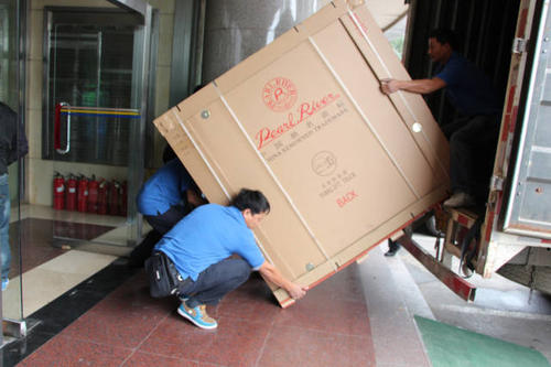 庆阳钢琴贵重工艺品无忧运